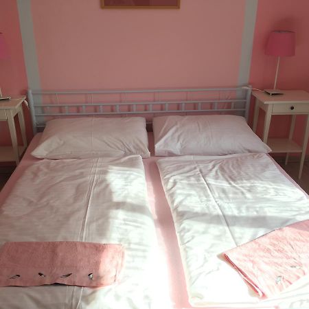 Вілла Ubytovani U Horejsich Na Statku Kremze Екстер'єр фото
